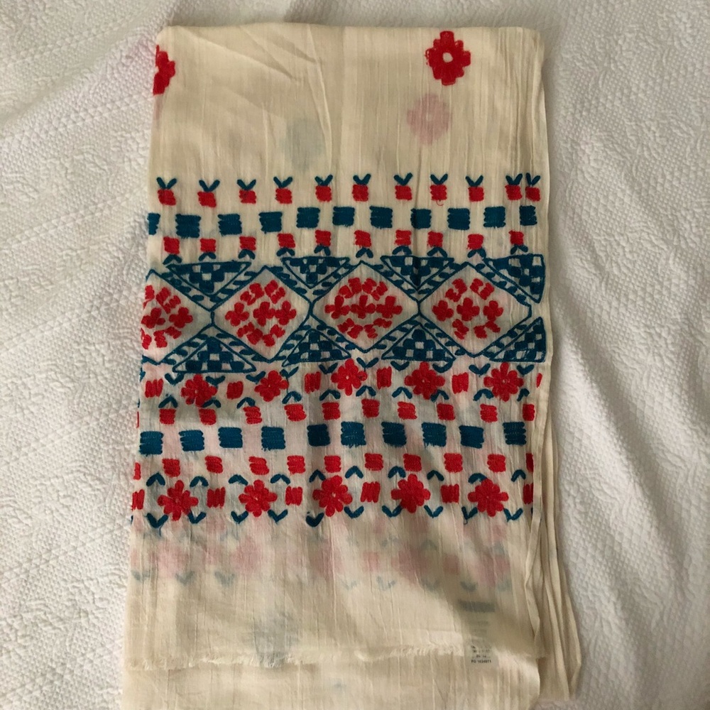 Folksy Bohemian Scarf